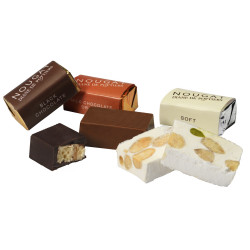 Coffret cadeau de nougats, collection de 4 boites de nougat de Noël